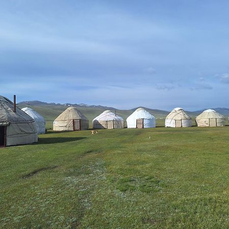 Hotel Zalkar Yurt Camp Song-Kul Exterior foto
